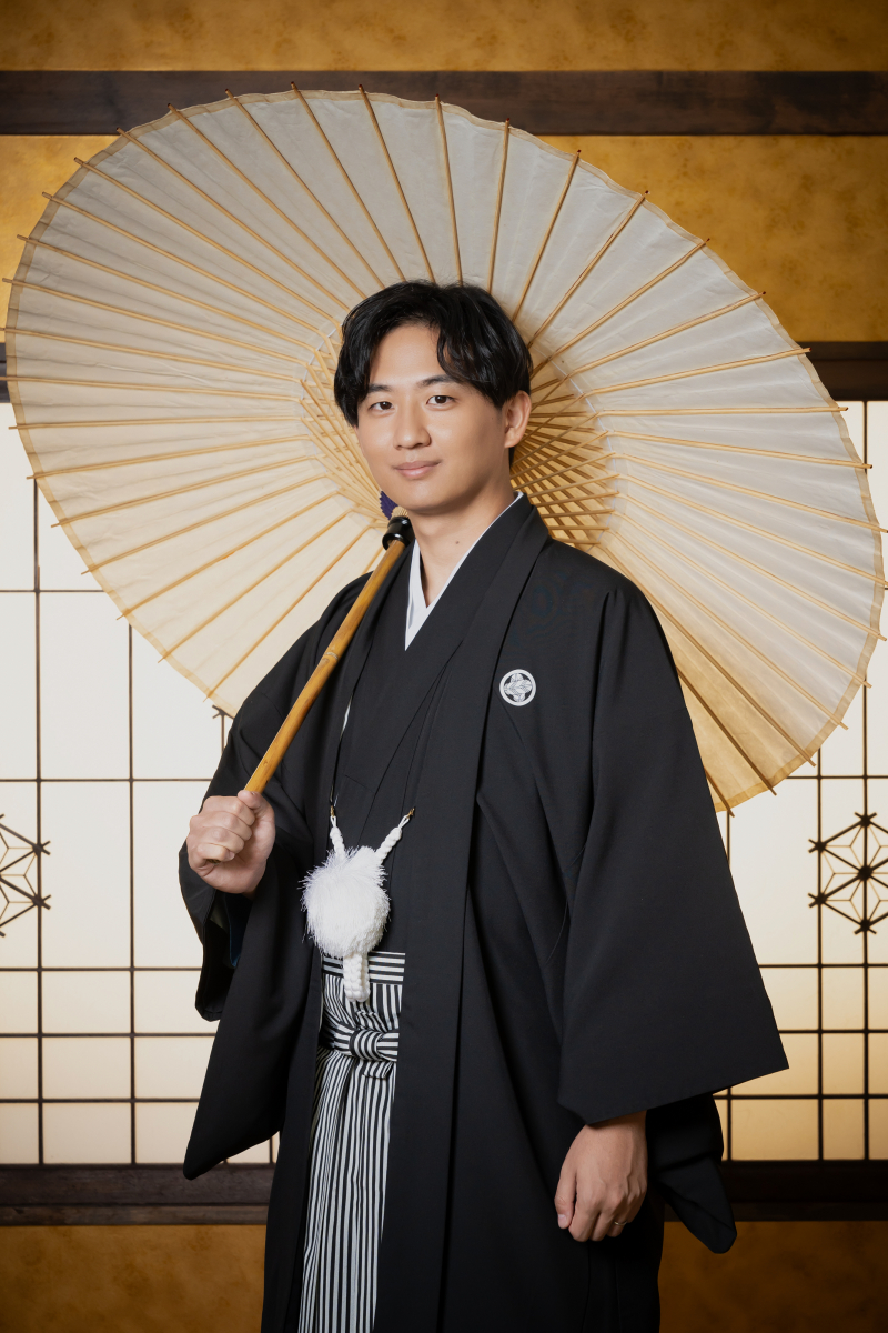 和傘でソロカット【新郎様】