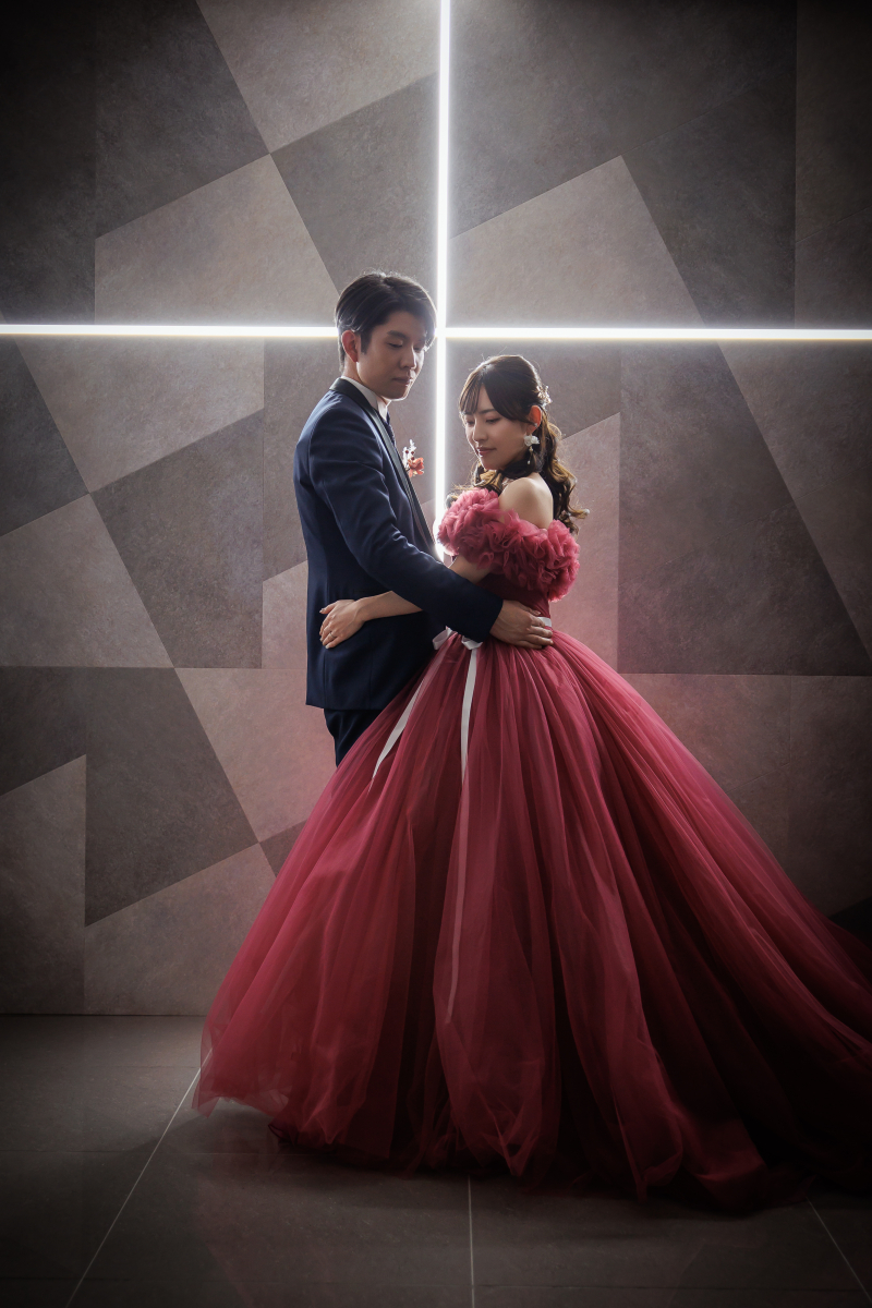 オプションでカラードレス追加