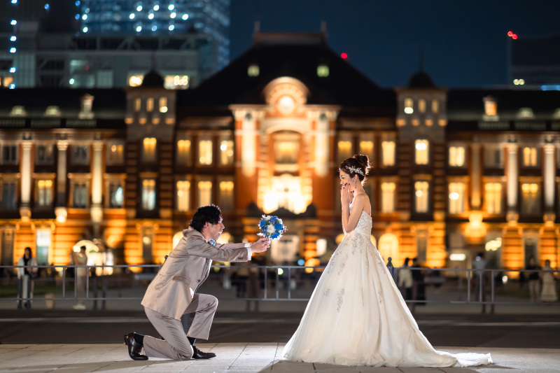 持参のブーケでプロポーズショット♡