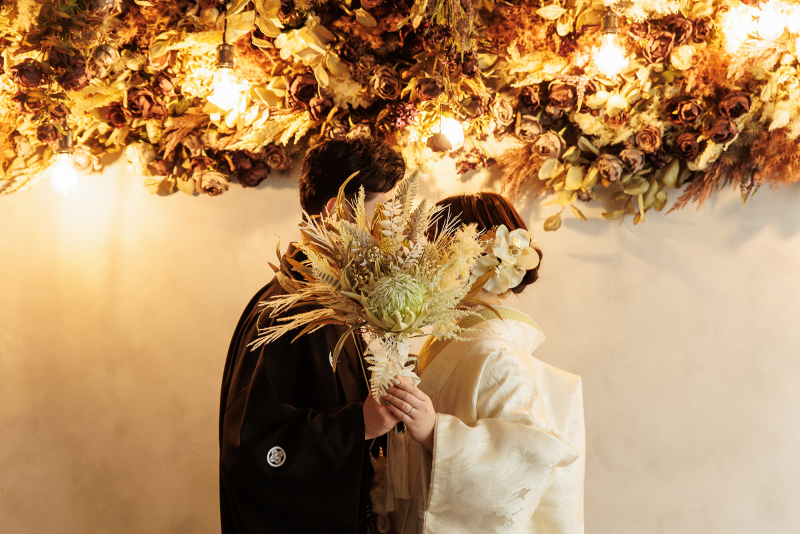 電球つけてお顔隠しショット♡