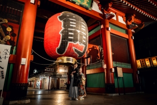 浅草の夜と昼を贅沢に。和装・洋装2着で撮るロケーション前撮り
