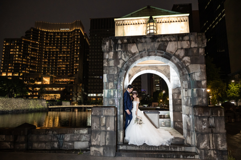 スタジオの次は外での撮影