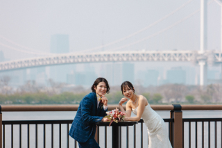 スタジオ撮影とお台場ロケーションがセット、アルバム付きの特別洋装プラン