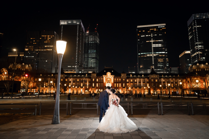 夜の駅、いい雰囲気♪