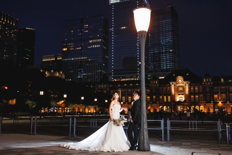 街灯が照らす未来