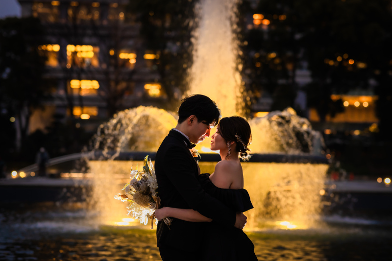 噴水の輝きに包まれて