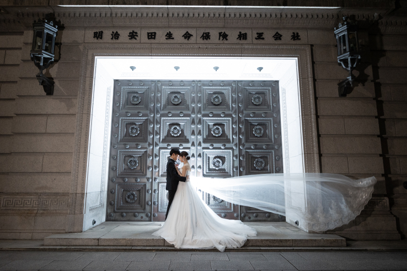 おでこをコツン♪ベールをパサっ♪♪