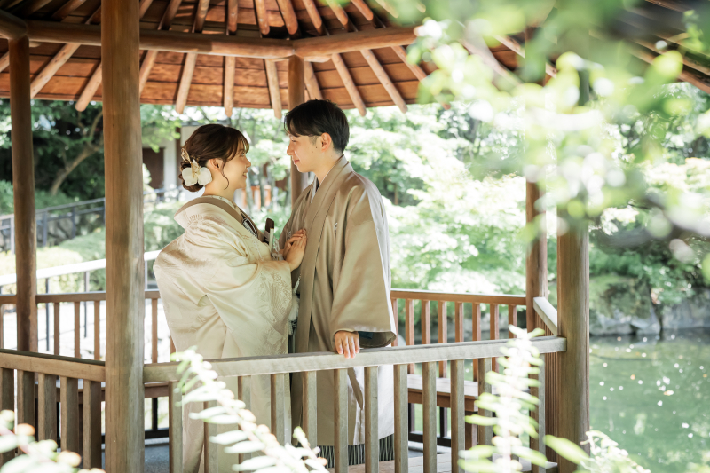 PHOTO WEDDING STYLE_庭園で撮影できる