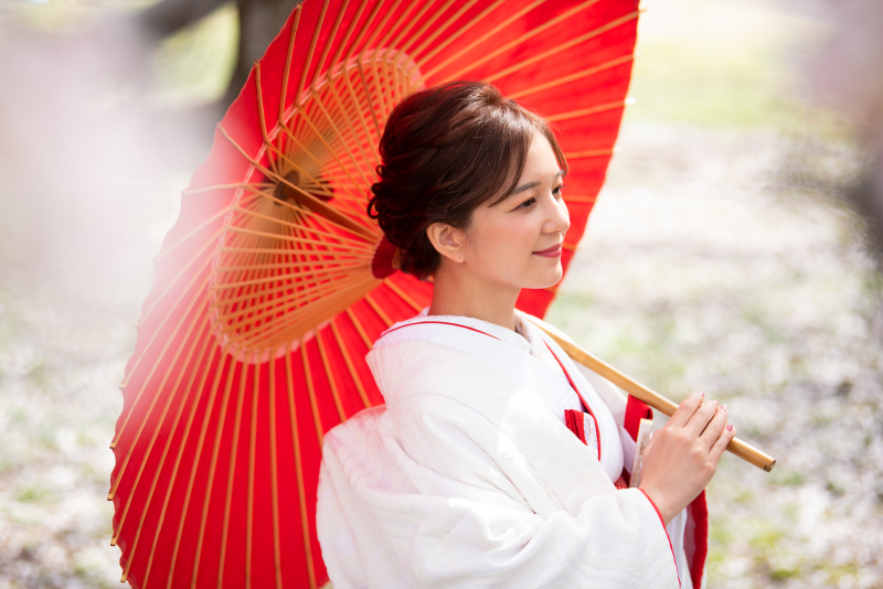 お店にある全ての衣装より追加料金なしで選べます♪