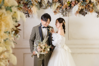 PHOTO WEDDING STYLE_洋装スタジオ（天候に左右されず和室やアンティークな空間で撮影を）