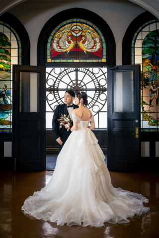 PHOTO WEDDING STYLE_横浜の海景ロケ（大さん橋近辺で海と街の情景を映す撮影）