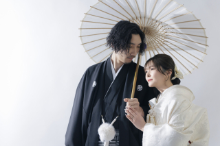 PHOTO WEDDING STYLE_和装スタジオ（伝統的な美とモダンなデザインが融合したスタジオで）