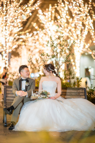 PHOTO WEDDING STYLE_丸の内イルミネーションは毎年11月〜2月まで丸の内仲通りで
