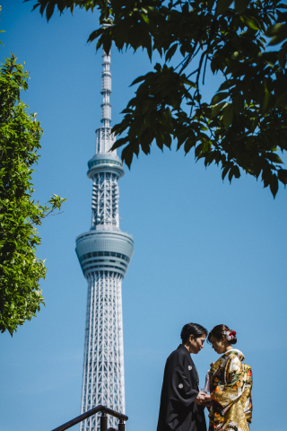 PHOTO WEDDING STYLE_庭園や公園での和装ロケ。季節により桜や紅葉を撮影できます。