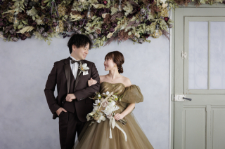 PHOTO WEDDING STYLE_洋装スタジオ（天候に左右されず和室やアンティークな空間で撮影を）