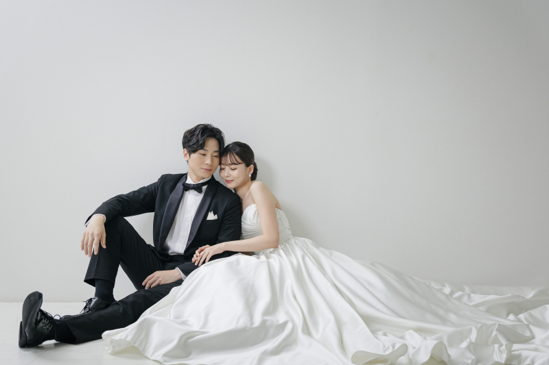 年内撮影限定!真っ白な空間でシンプルな美☆【洋装スタジオ】【和装スタジオ】【洋装&和装スタジオ】◎144800円→89800円〜