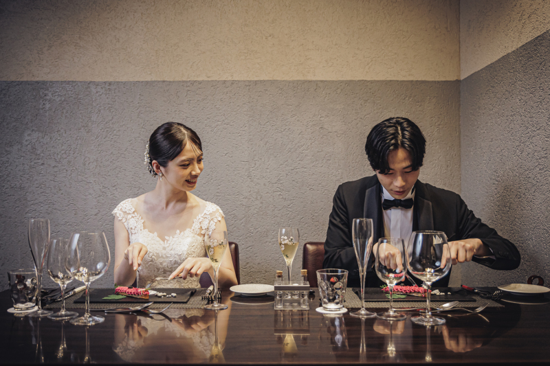 年内撮影限定!30,000円アルバム付き☆【フレンチ会食+洋装スタジオ撮影!】◎特別価格109,800円※追加料金なし!