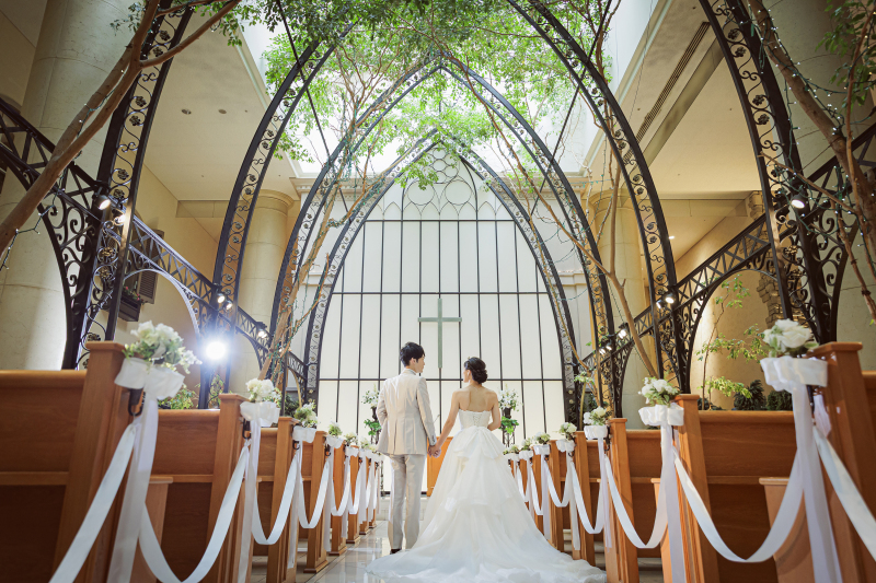 【返金保証付】2月末まで！スタジオ＋30,000円アルバム付き☆【洋装・チャペル撮影！】◎214600円&rarr;89800円