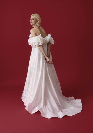 ウエディングドレス84