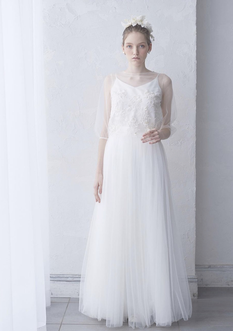 ウエディングドレス60