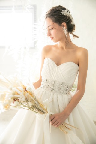 ウエディングドレス1