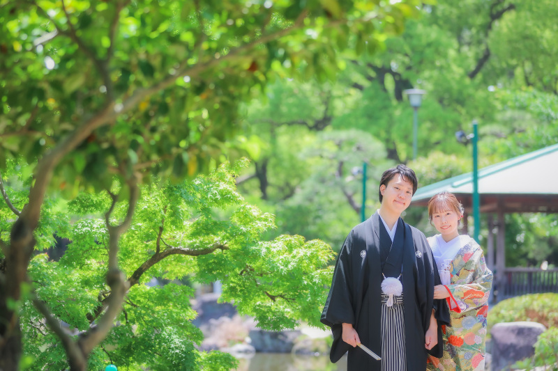 鮮やかな新緑ロケーションで和装撮影スタート