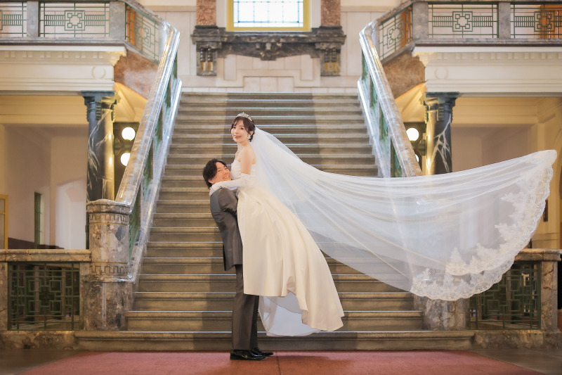 名古屋市政資料館で叶える優雅な階段ツーショット!