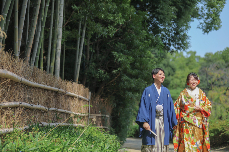 扇子の位置がポイント