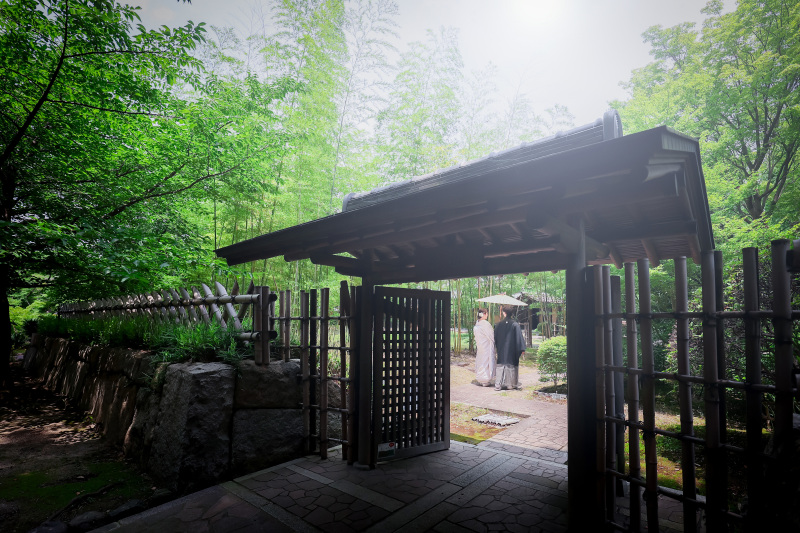 和装洋装ロケーション撮影【中村公園＆チャペル】カメラマン2名体制ロケフォトプラン