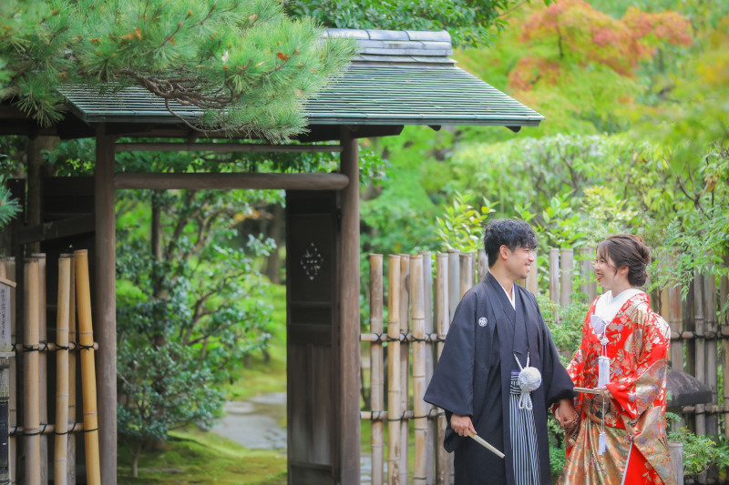 白鳥庭園にて色打掛撮影