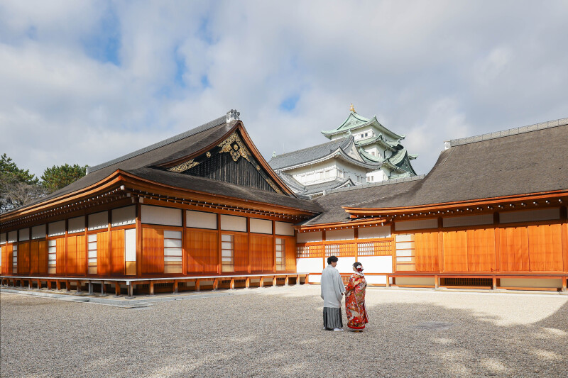 名古屋城本丸御殿前で撮る和装ロケーション全身写真