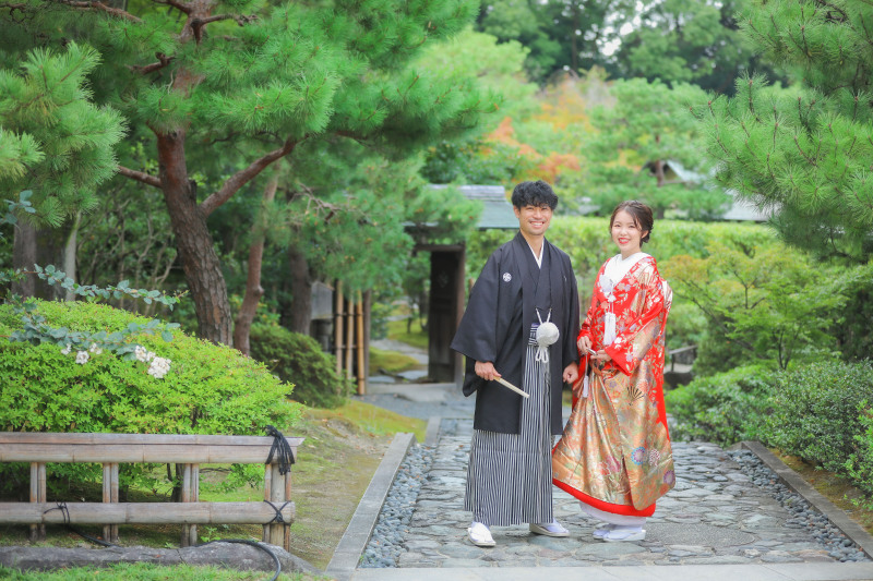 色打掛で白鳥庭園ロケフォト
