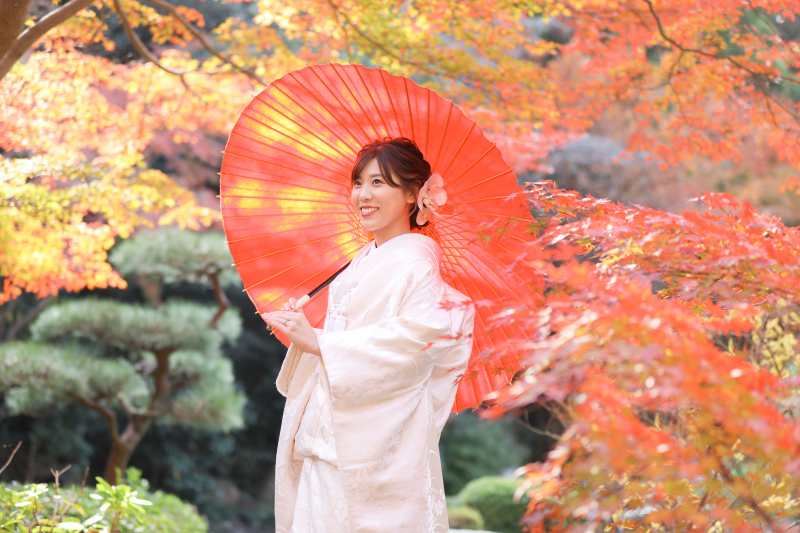 番傘と新婦様ソロショット