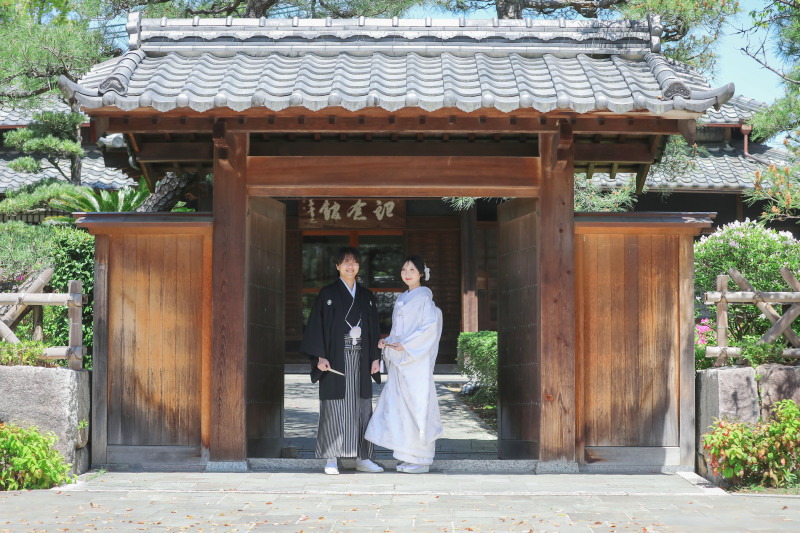 中村公園記念館の門前でまずは和装撮影からスタート