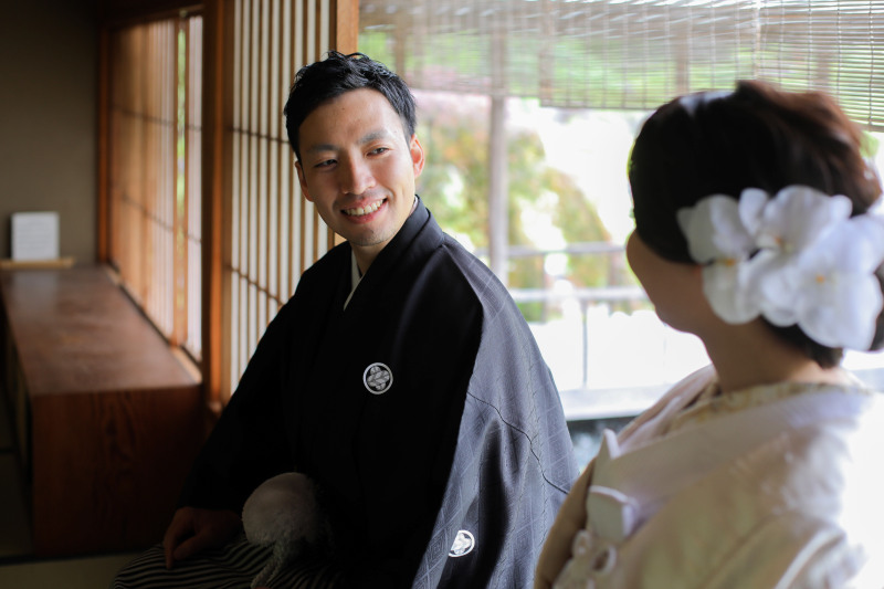 陰影を活かした新郎様ショット