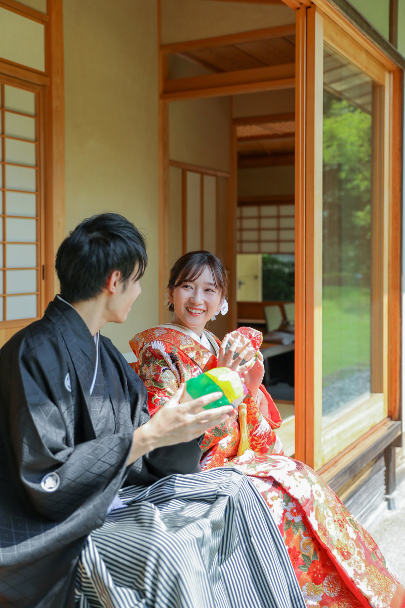 お持ち込みの紙風船で楽しく撮影をしましょう