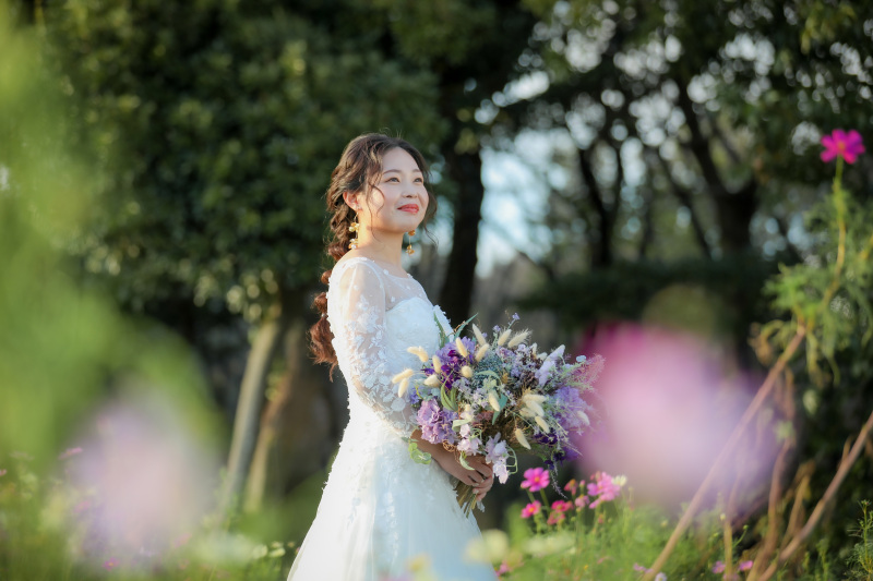 コスモスと新婦様