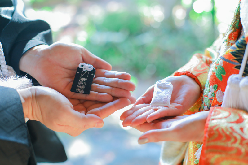 夫婦お守りに願いを込めて