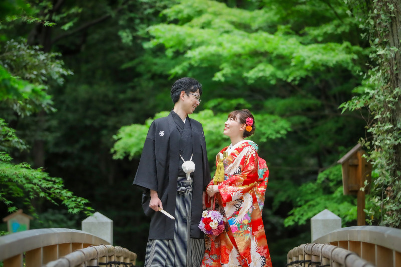 名古屋市の徳川園にて色打掛ロケーション前撮り