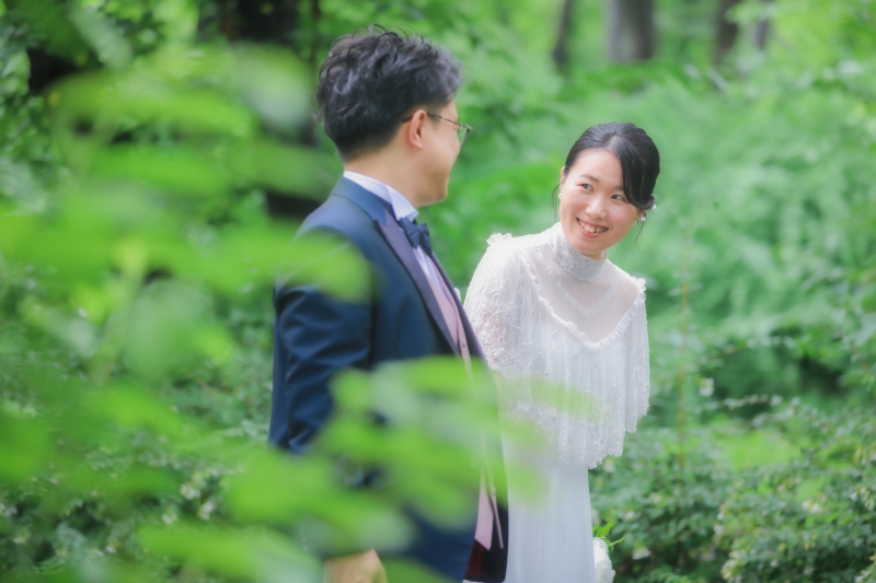 カメラマン2名体制によって一瞬の仕草や表情も撮影