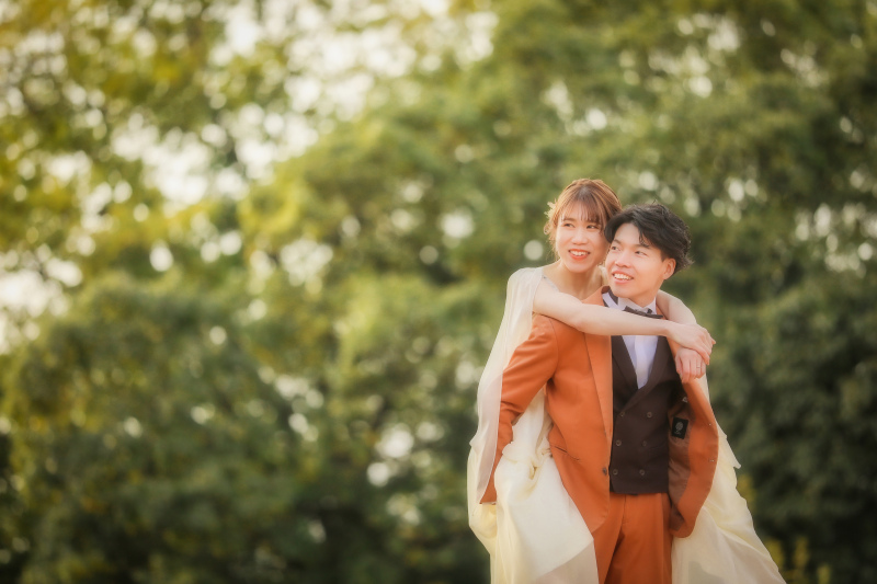 ロケーションの立地を意識したポージング