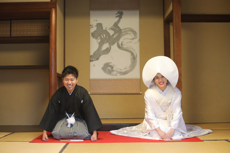 定番のお辞儀ショット