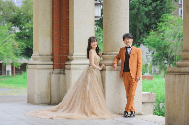 ip-one_カラードレスが豊富