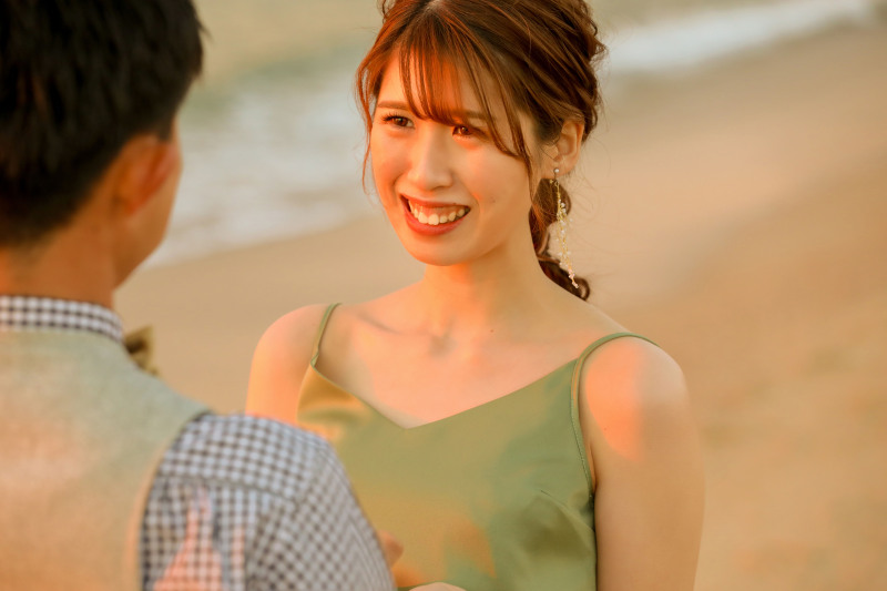 自然な仕草や表情を撮影し、映像撮影の演出も行います