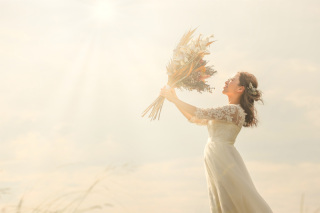 自然の風や光。情景に合わせて丁寧なフレームワークを心掛ける事で、映像を通じて撮影当日のライブ感が伝わります。