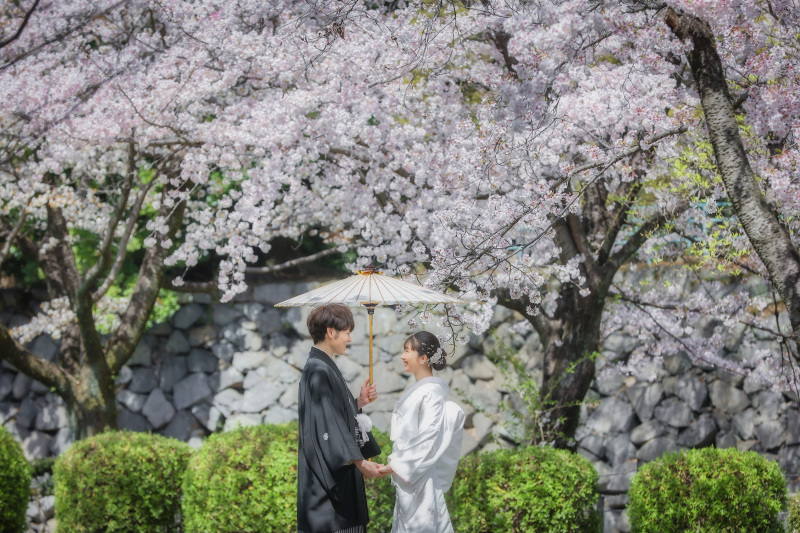 和装+洋装1点ロケーションフォトプラン(各衣装で別ロケ地撮影/カメラマン2名撮影)