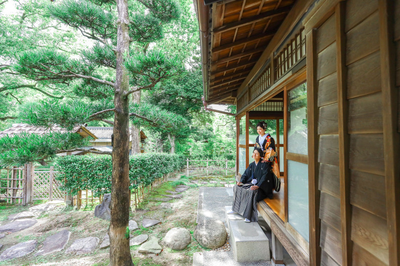 『カメラマン2名撮影』庭園ロケーションプラン（和装1点）／全データ美肌＆ボディレタッチ付【11月成約¥20,000割引適用】中