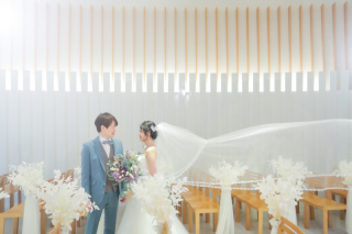 11月限定キャンペーン中通常価格から¥20,000OFF『カメラマン2名撮影』洋装2着ロケフォト＋ダイジェスト動画（平日限定）