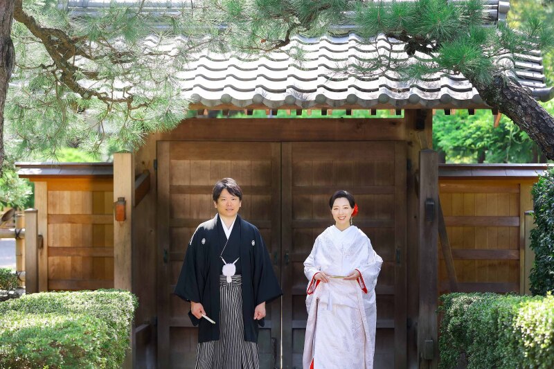 『カメラマン2名撮影』庭園ロケーションプラン（和装1点）／全データ美肌＆ボディレタッチ付【11月成約¥20,000割引適用】中