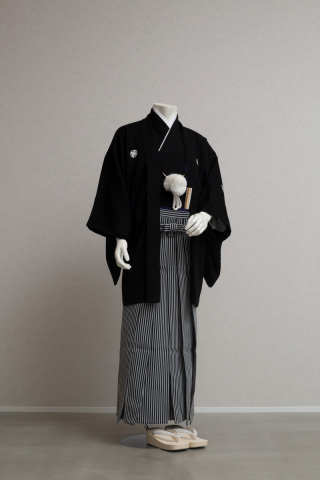 YUMI KATSURA限定プラン 紋付き袴